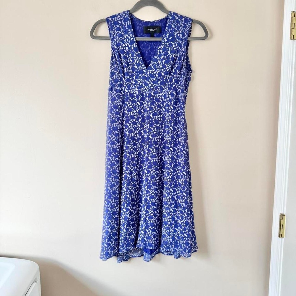 Derek Lam 100% Silk Blue White Dress Size 0 XS pattern design mini